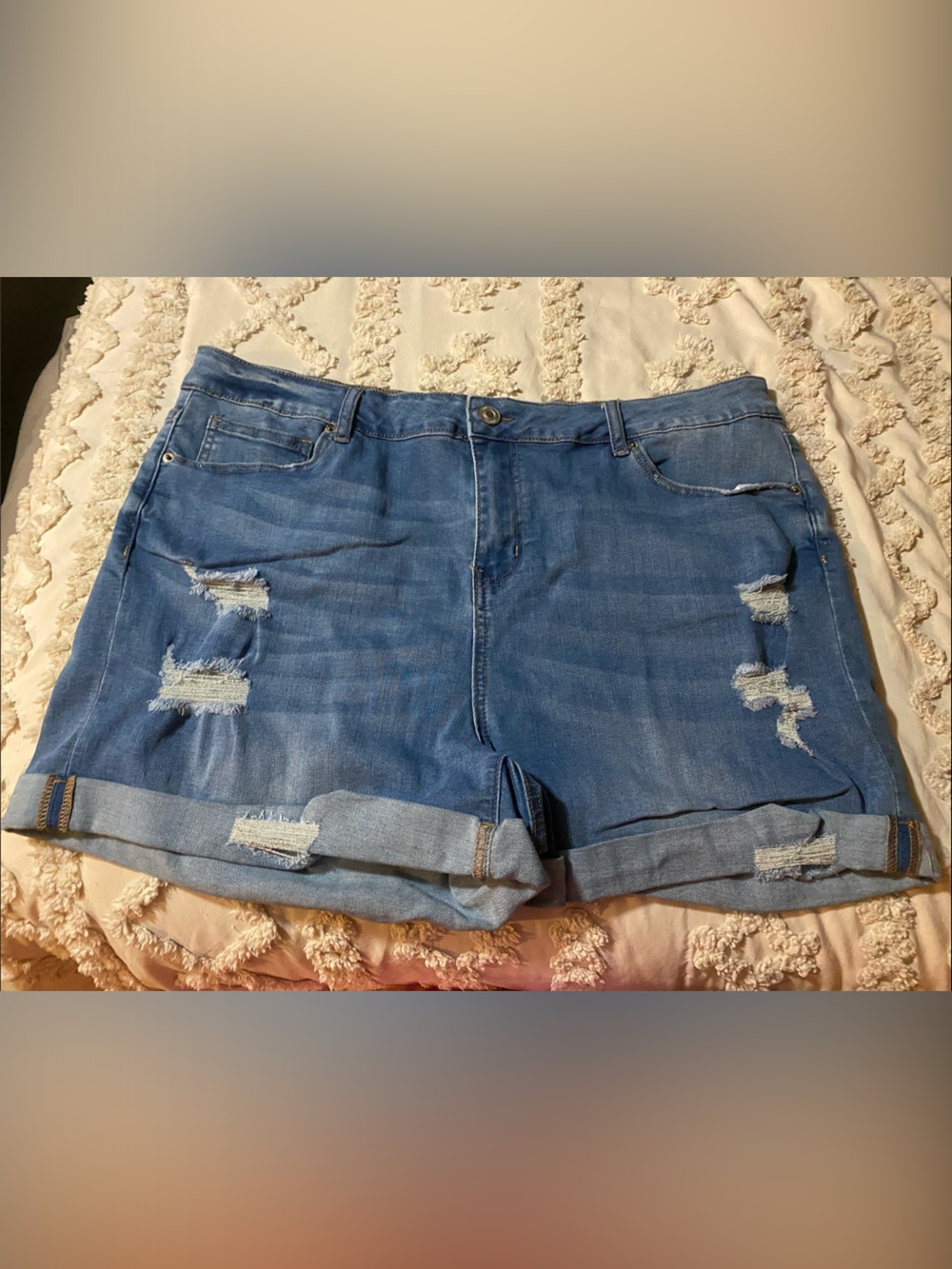 Distressed Roll-Cuff Denim Shorts - Blue